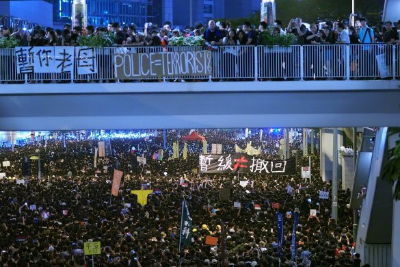 Митинг против закона об экстрадиции, Гонконг, 16 июня 2019 года / Фото:<a href="https://www.flickr.com/photos/etanliam/48145572166/" target="_blank">Etan Liam</a>, CC BY-ND 2.0